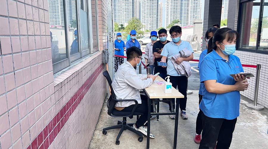 迅速防疫！金環電器積極配合醫護人員上門測核酸！